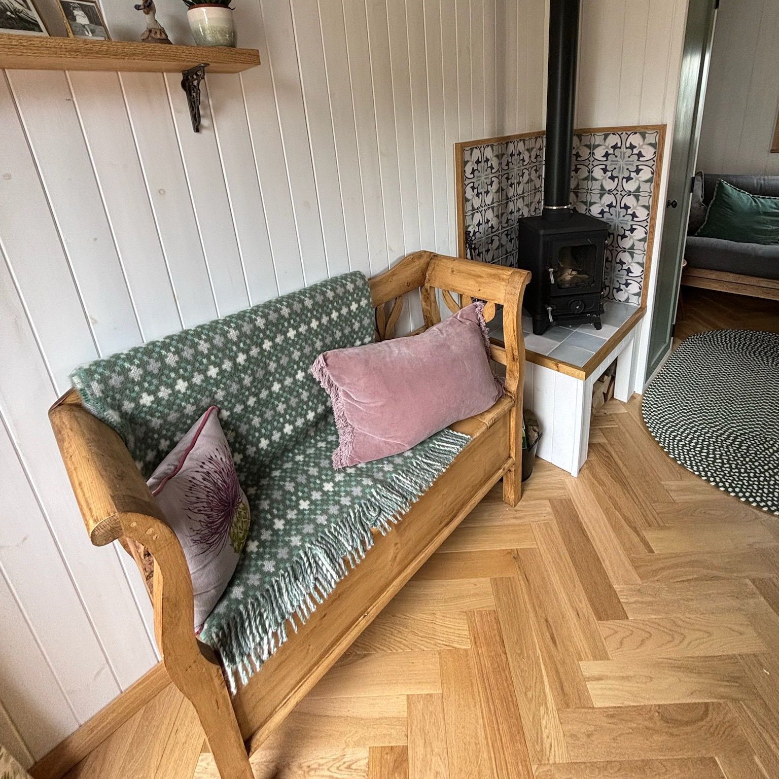 6c8170d7-62fc-4cdf-a7b3-3c4e0160e80d